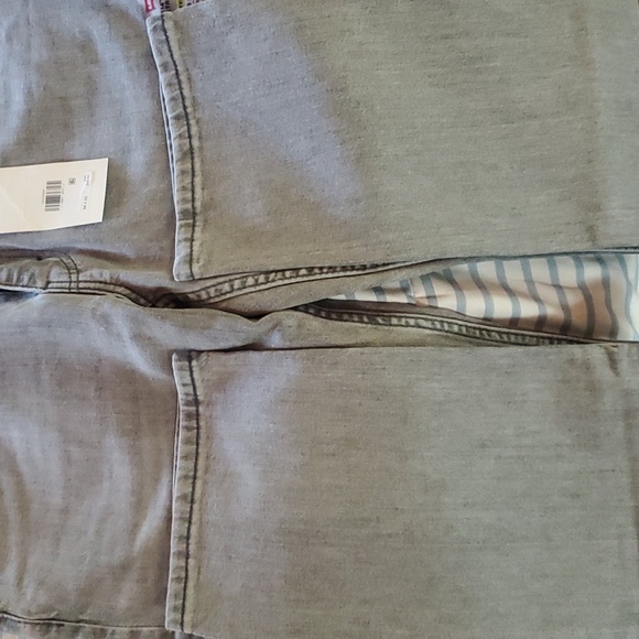 Levis 514s - Picture 4 of 5